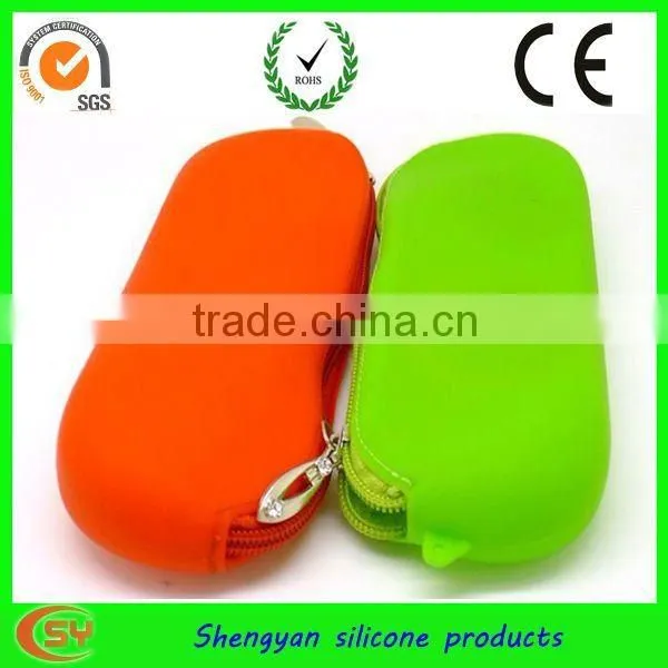 Big Fashion Silicone Glasses Bag With Zipper Design