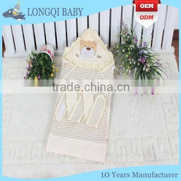 BB-LZ-008 100% Cotton Lace Hooded Baby Swaddle Wrap Blanket With Double Warm-keeping photo-5