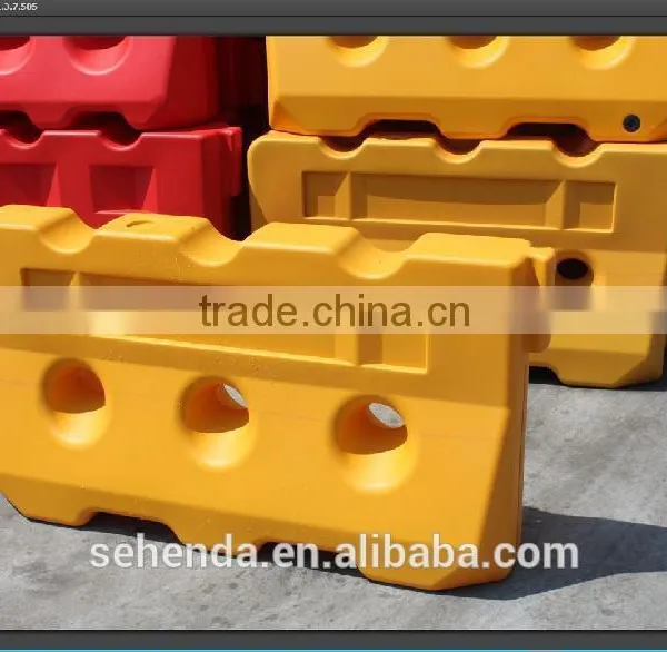 Plastic Blow Moulding Machine for Road Barricade