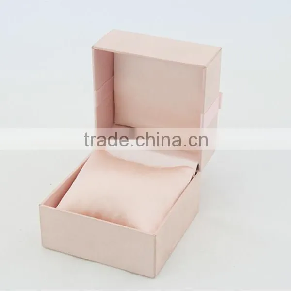 Lovely Pink Jewelry Box for Bracelet Packaging photo-2
