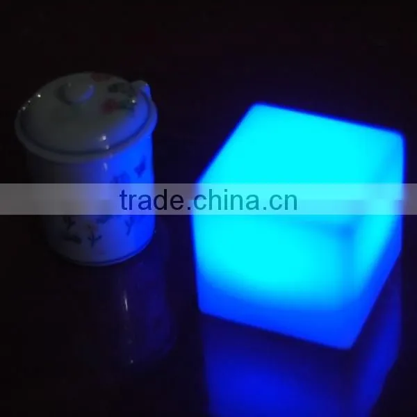 Decorative Lighting Products Christmas Decorating Lighting Product/ Led Table Light in 16 Color Change photo-6