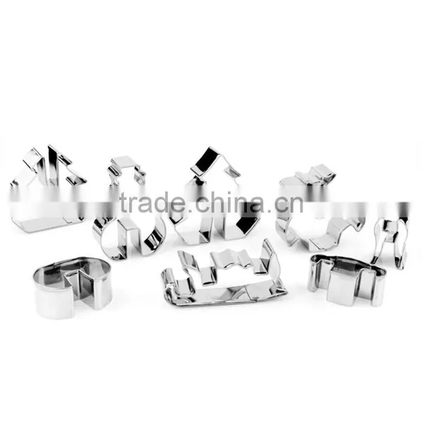 8PCS/ Set 3D Christmas Biscuit Mold Stainless Steel Cookie Cutter Sugar Cake Mold DIY Baking Tools photo-2