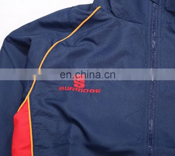 2016 Custom Design High Quality Sport Tracksuit for Men photo-3