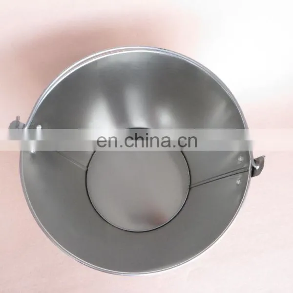 Personality Mini Tin Beer Ice Bucket With Bottle Opener for Bar Using photo-5