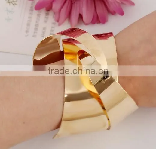 2016 New Metal Irregular Geometric Figure Cuff Open Bracelets for Women Jewelry photo-2