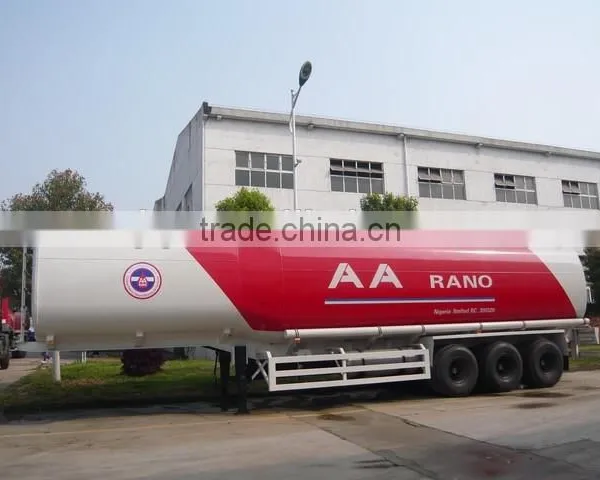 Carbon Steel Semi-trailer 45000-60000 Litres Fuel Tanker Truck Capacity photo-3