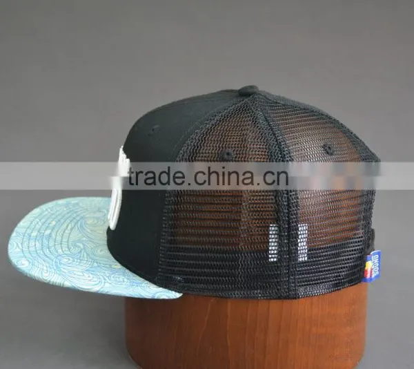 Custom Mesh Fabric 6-panel Cap With Embroidery Logo photo-3