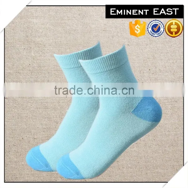 Customized Cheap Price Women Breathable Cotton Socks photo-3