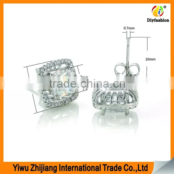 Beautiful Designed Brass White Cubic Zirconia Square Imitation Diamond Drop Earrings photo-5