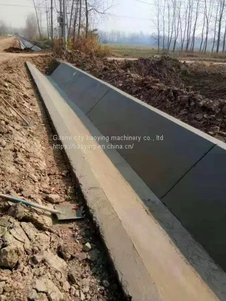 Автоматическая формующая машина для водного канала водных хозяйств в Баоинге
Автоматическая формующая машина для дренажной канавы
Самоходная формующая машина для бетонной бортовой канавы photo-5