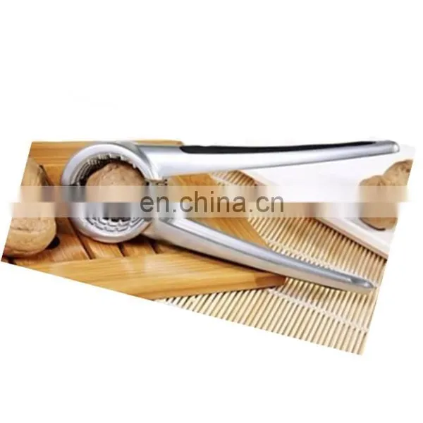 Best Quality Zinc Alloy Nut Cracker photo-4
