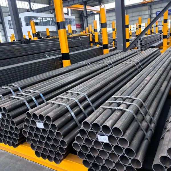 China Stainless Steel Decorative Hollow Pipe Seamless/Welded Round/Square Tube photo-3