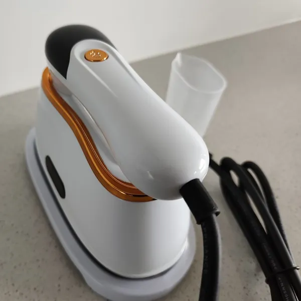 Electric Steam Iron With Clothes photo-4