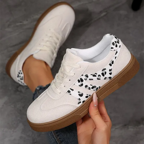 Camel Retro Jacquard PU Leather Patchwork Casual Sneakers Four Leaf Clover Camouflage Print Lace-up Flat Shoes Wholesale Fashion Sneakers photo-5