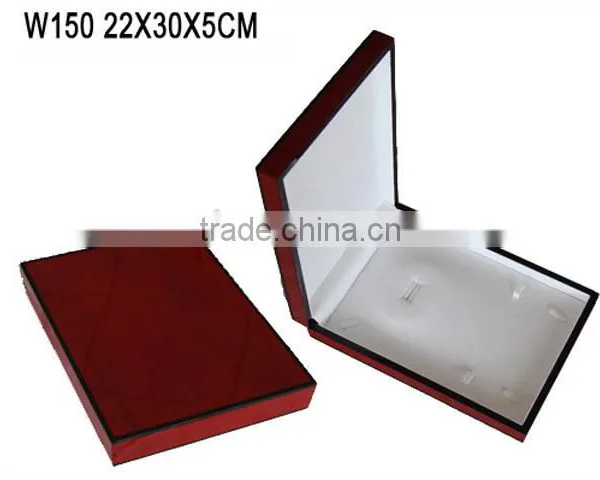 Elegant Glossy Lacquered Wooden Jewelry Ring Pendant Necklace Boxes Manufacturers China W149 photo-4