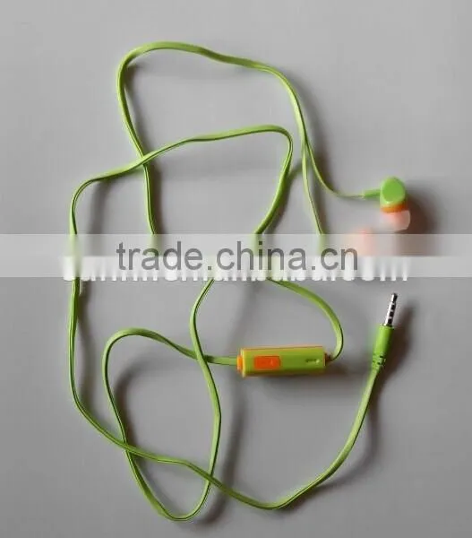 Professional World's Smallest Wireless Earphone With CE Certificate photo-2