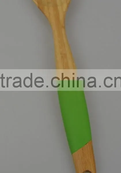 2015 Green Color Silicone Longe Handle More Thickness With Bamboo Wooden Spatula and Spoon Flat Utensil Set photo-2