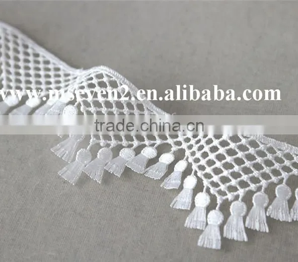 Perfect Style Tassel Lace Trim 100% Polyester Embroidery Triangle Shaped Lace in White for Garment photo-3