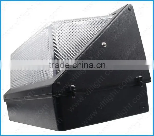 WP-A060 Shenzhen Factory 60w Outdoor Aluminum LED Wall Pack Lighting With ETL DLC Listed photo-3