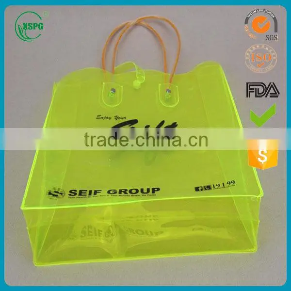 Practical and Convenient Pvc Hand Bag With Flexiloop Handle photo-3