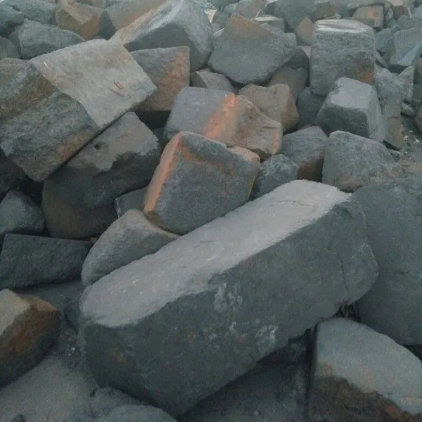 Low Cost High Quality Anode Carbon Scrap Block Carbon Anodes photo-3