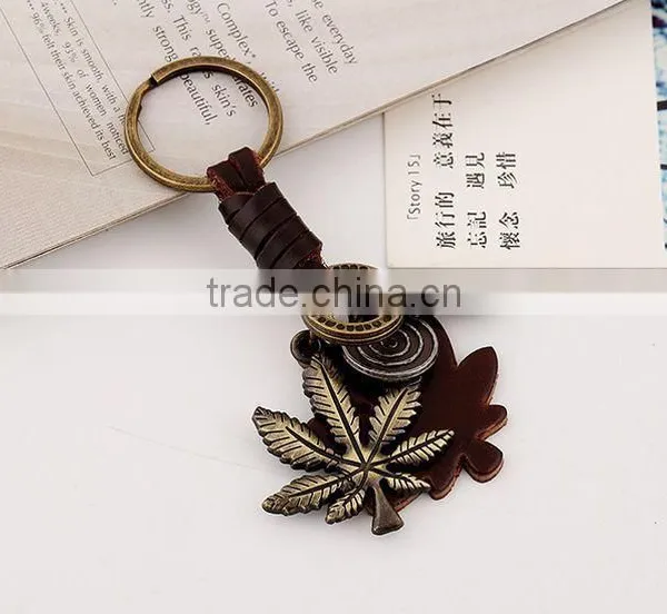 2015 Hot Sale Fashion Punk Men Boys Genuine Leather Keychains Promotional Gift photo-4