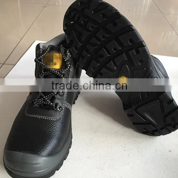 2015 Best Selling Low Price Embossed Leather Safety Shoe, Industrual Work Safety Shoe, Middle Cut, Black, HW-2002 photo-2