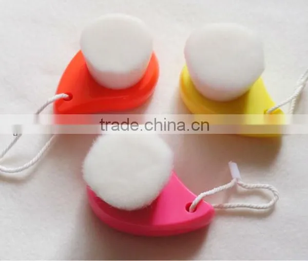 Facial Cleansing Brush