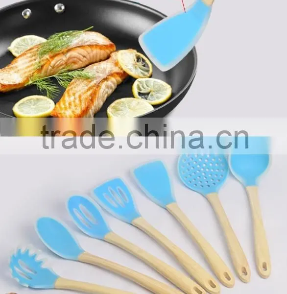 Silicone Kitchen Utensils With Wood Handle Of Cooking Utensils With FDA LFGB Certification photo-3
