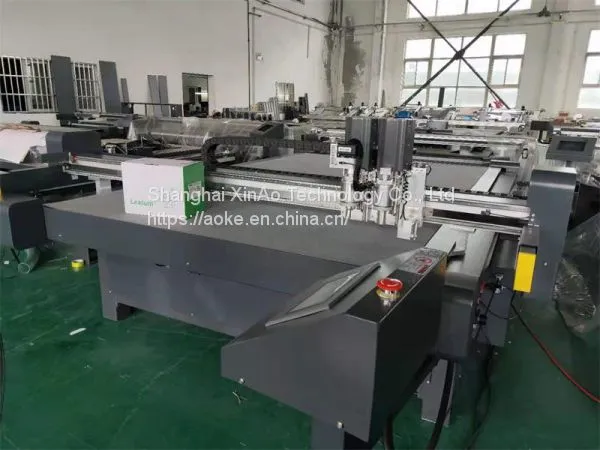 Aoke-DCZ7X Flatbed Cutter (Plotter, Carton Box Design Machine, CNC Carton Cutting Machine)