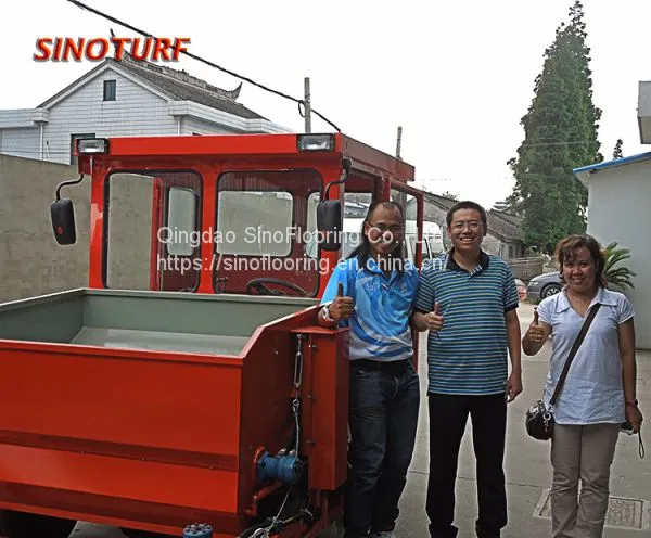 SinoTurf Sand Rubber Brush Infill Machine For Synthetic Grass (Automatic)