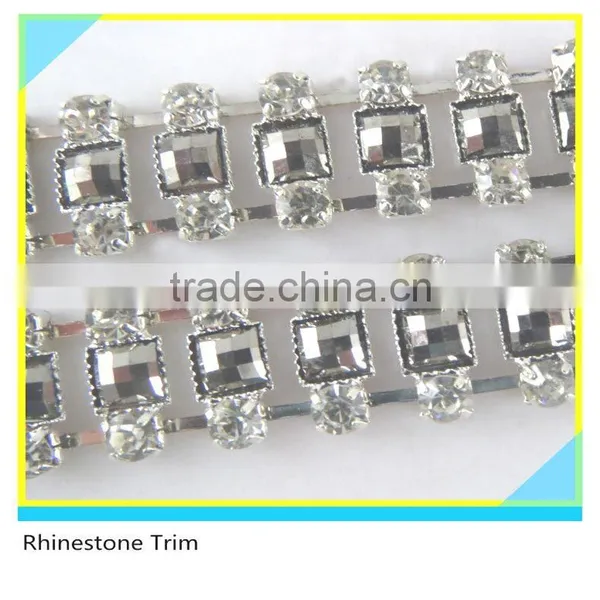 Fancy Crystal Trimming Rhinestone and Pearl Cake Trim Silver Cup Chain Mix 888 Crystal photo-3