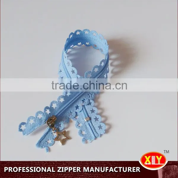 shenzhen xly nylon lace zipper , colored zipper