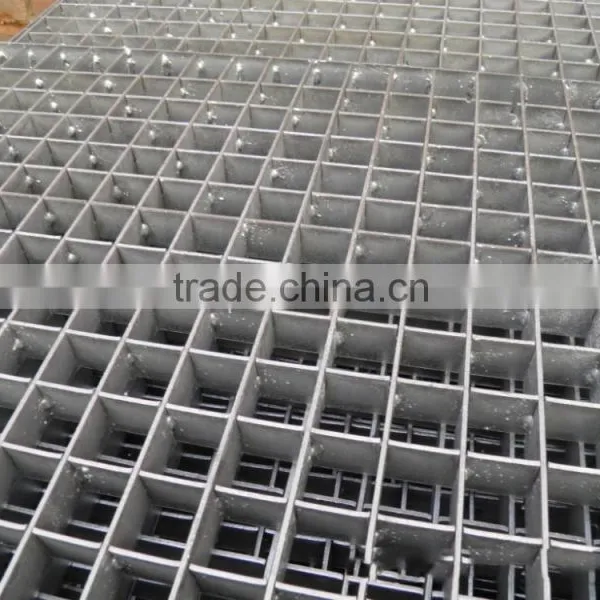 2015 High Strength Galvanized Flat Bar Steel Grating photo-3