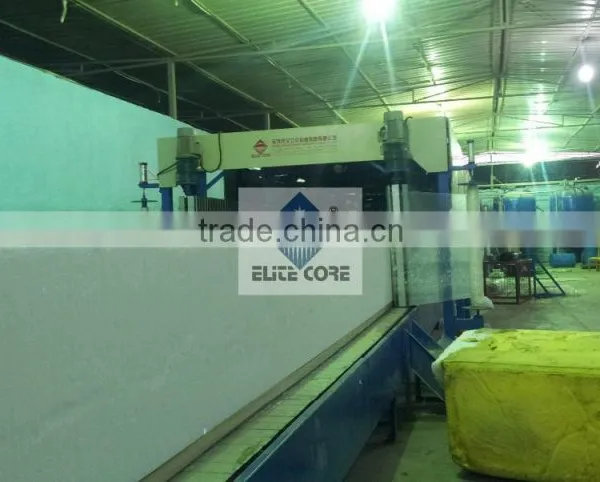Automatic Continuous Foam Mattress Making Machine photo-4