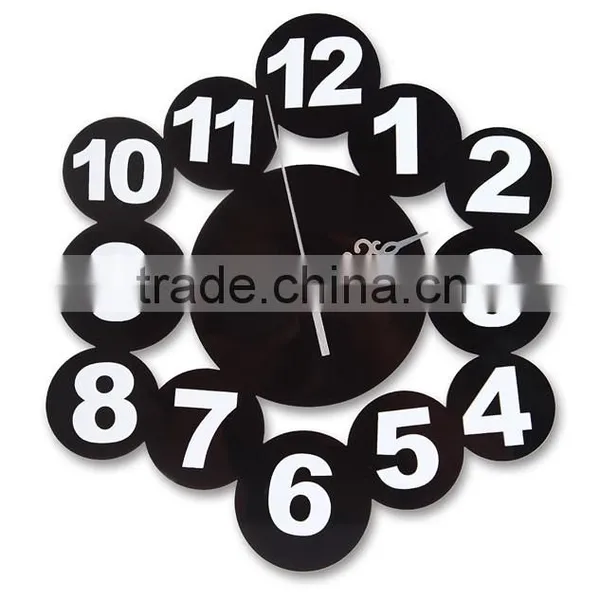 Green Clover Acrylic Wall Clock Decorative Wall Clock photo-2