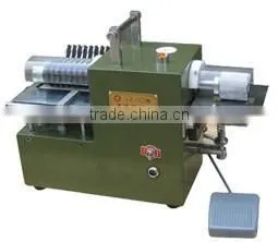 Table Top Manual Fed Leather Splitting Machine