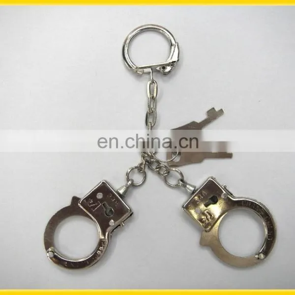 Promotional Mini Handcuff Keychain Wedding Gift photo-4