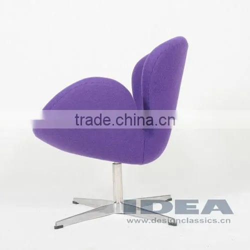 Replica Arne Jocabsen Swan Chair - Purple Fabric photo-2
