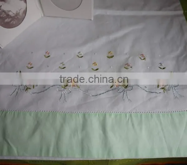 50*70CM Colorful Flowers and Stems Embroidered Hemstitched Green Colour Pillowcovers photo-2