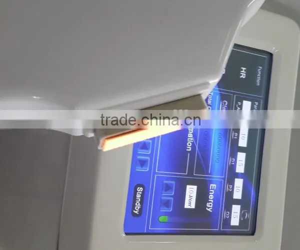 Sapphire Crystal Portable IPL Laser Machine photo-3