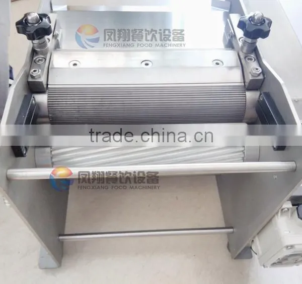 Industrial Automatic Fish Skin Removing Removal Processing Machine photo-5