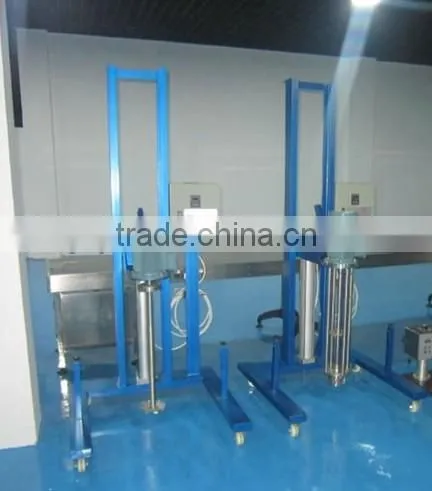 Moveable pneumatic lifting high shear disperser