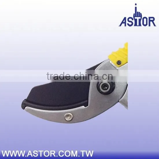 Home & Garden Hand Tool for Cutting Small Tree Branch photo-3