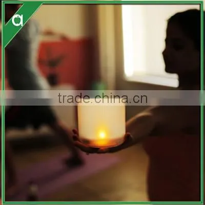 Beautiful Scented Candle in Apparent Candle Jar for Weddings photo-4