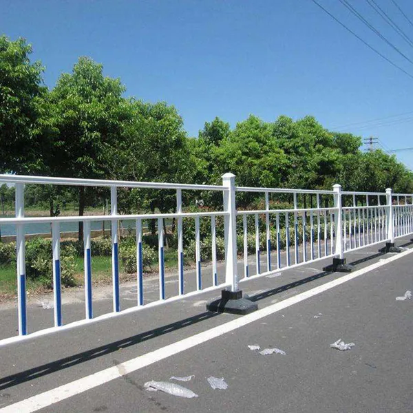 Municipal Road Guardrail Manufacturers Highway Intermediate Traffic Fence photo-3