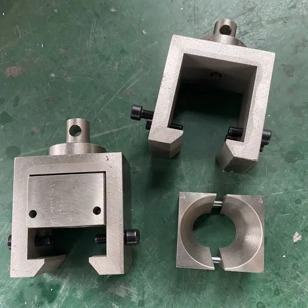 High Accuracy Universal Testing Machine Supplier Universal Tensile Testing Machine With Software Universal Tensile Testing Machine for Laboratory Use photo-3