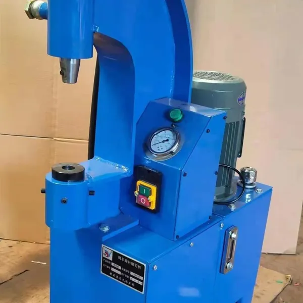 Pneumatic Riveting Machine