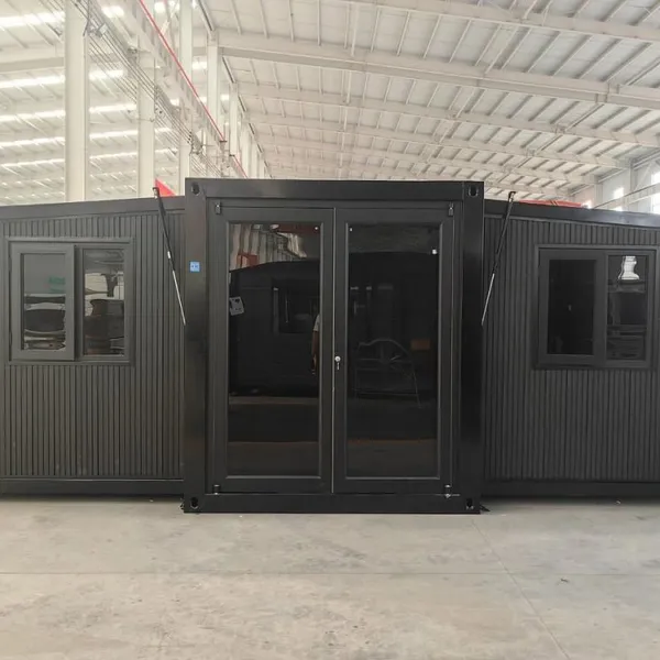 Custom 10Ft Prefabricated Container Coffee Shop Modular Expandable Containe House