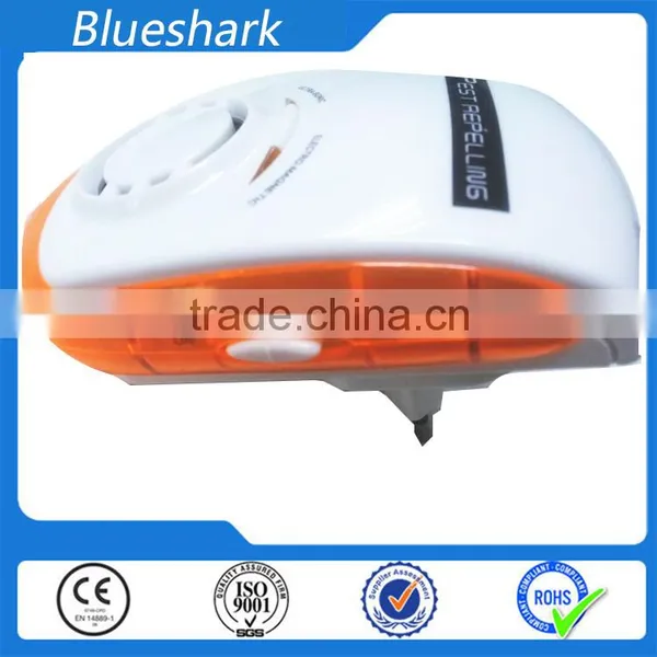Eco-friendly 4 in 1 Electric Ultrasonic Ant Repeller photo-3